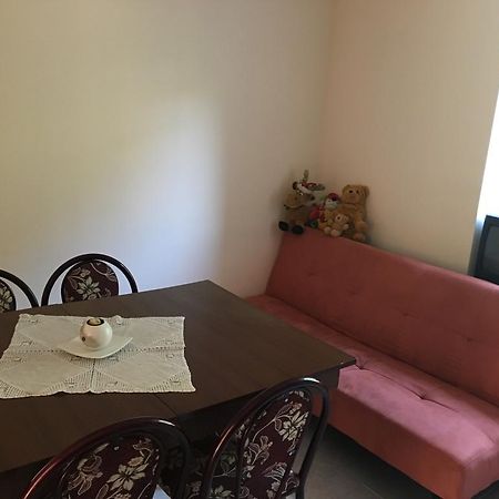 Guest House Nadezhda Хисаря Екстер'єр фото