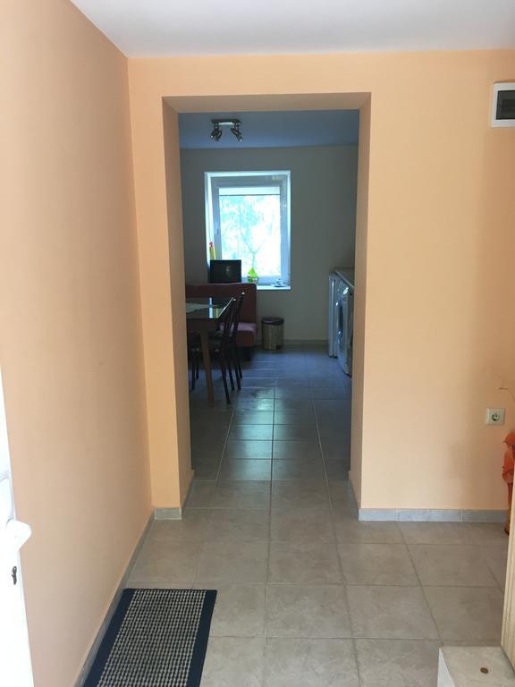 Guest House Nadezhda Хисаря Екстер'єр фото